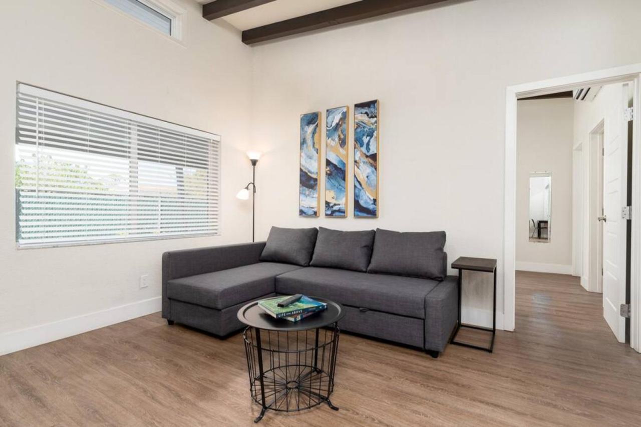 The Hideaway At Lake Ridge 1 Fort Lauderdale Exterior photo